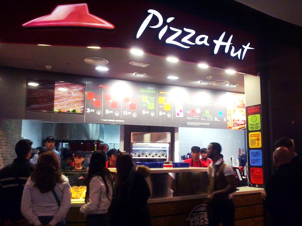 Luminosos Pizza Hut 1