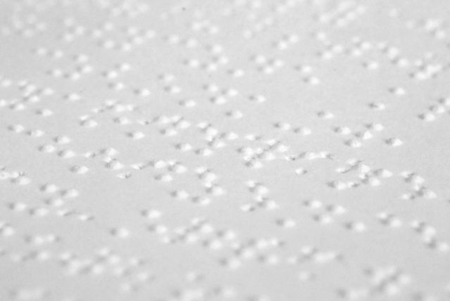braille-schoolbook